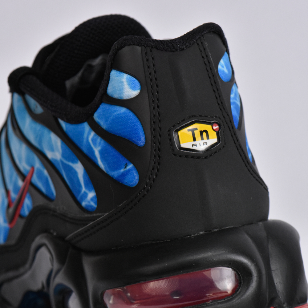 Air Max Plus “Shark Attack”