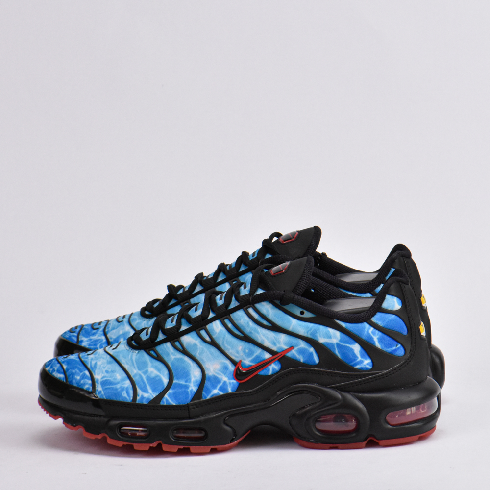 Air Max Plus “Shark Attack”