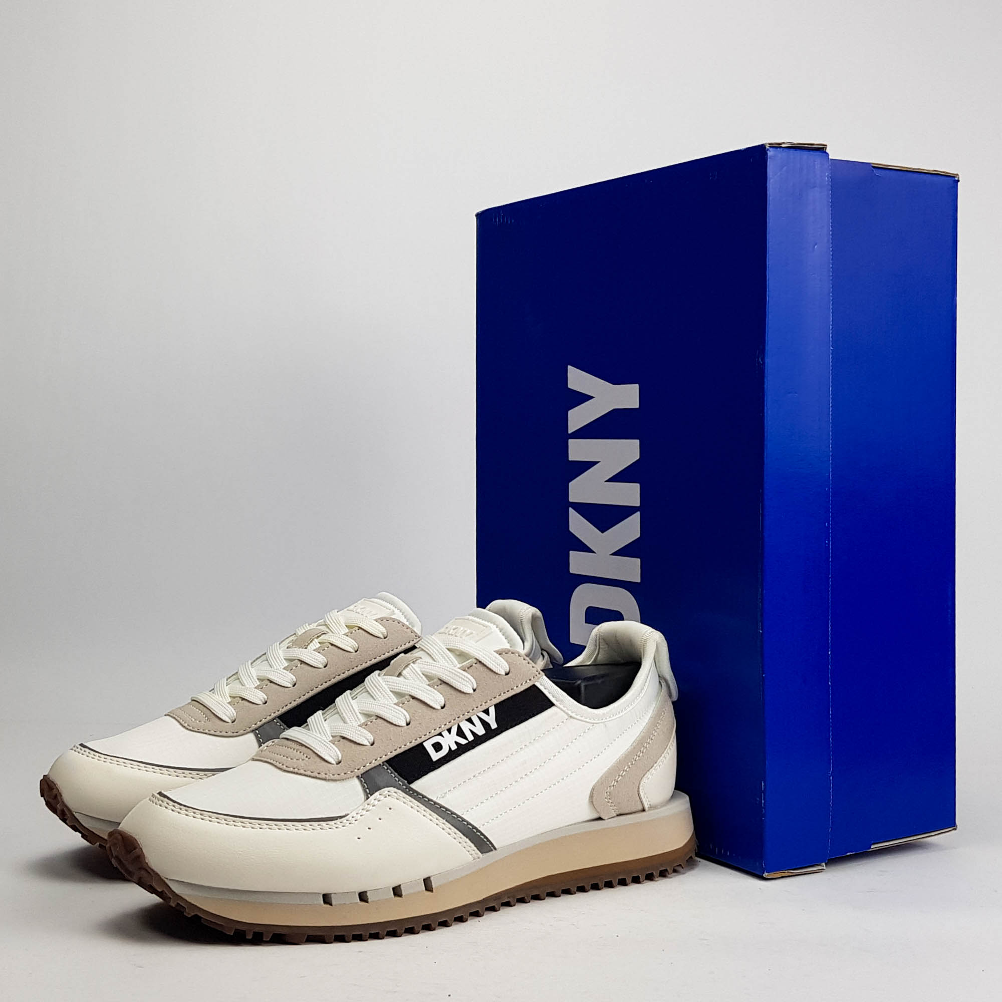 DKNY Men's Runner Mixed