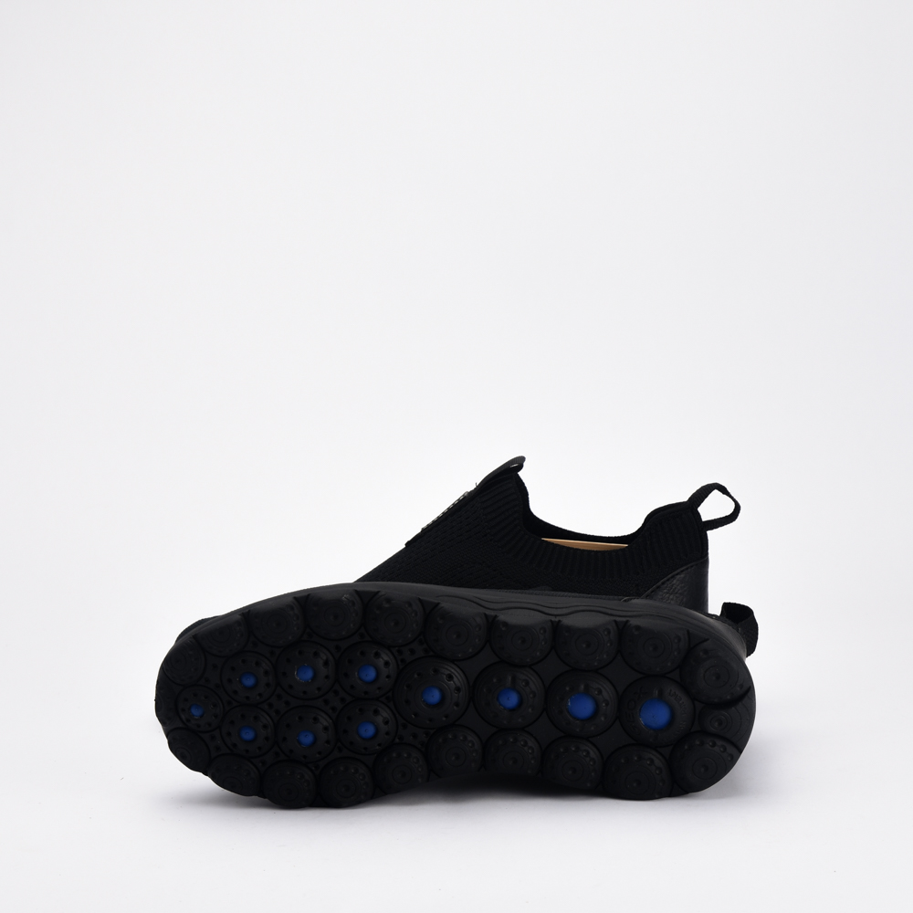 U SPHERICA A – KNITTED