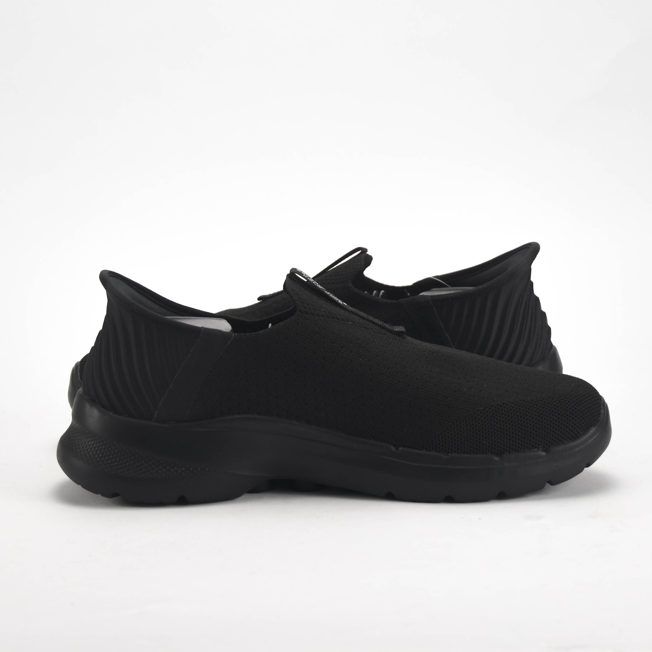 Men Mesh Round Toe Slip-On