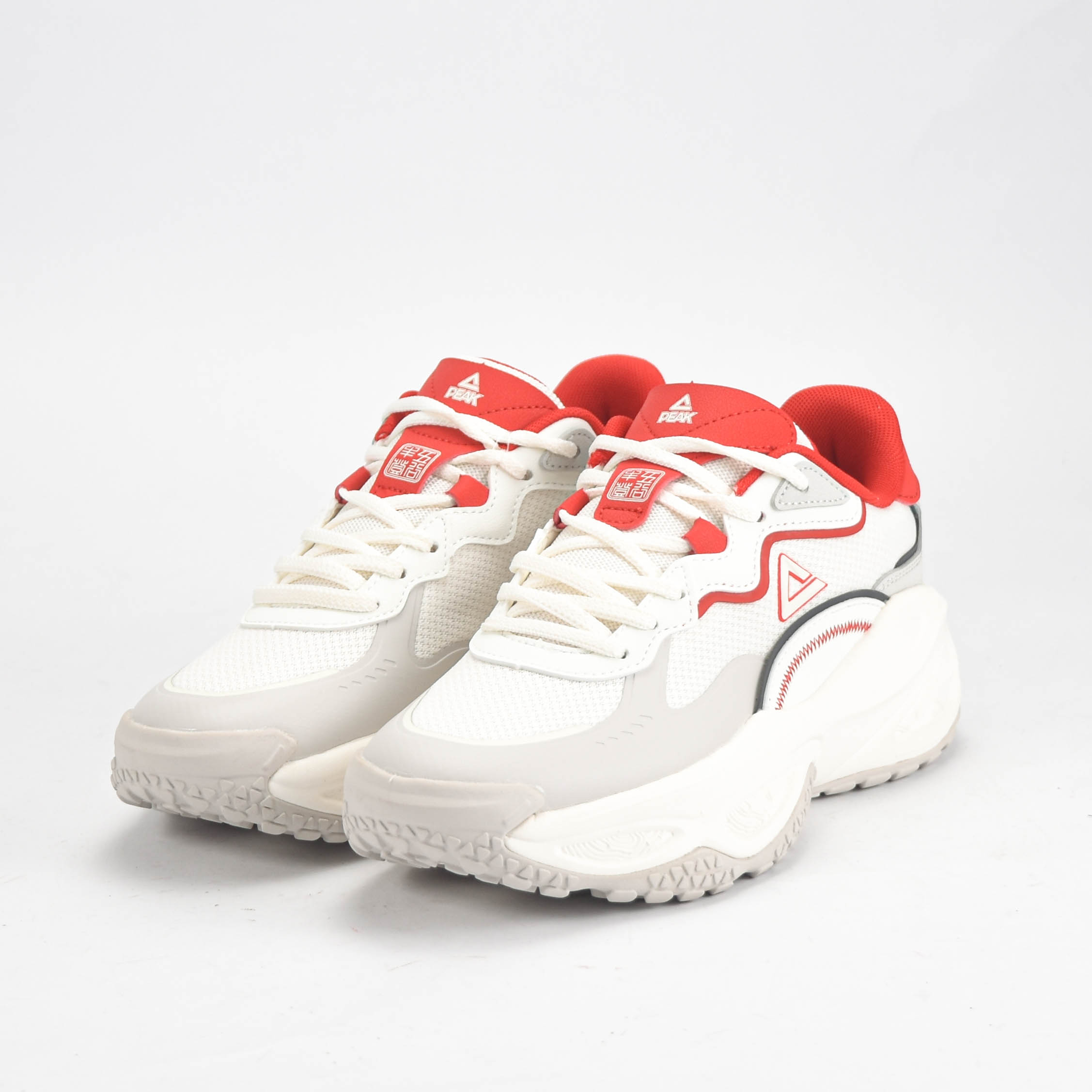 Taichi Retro Casual W