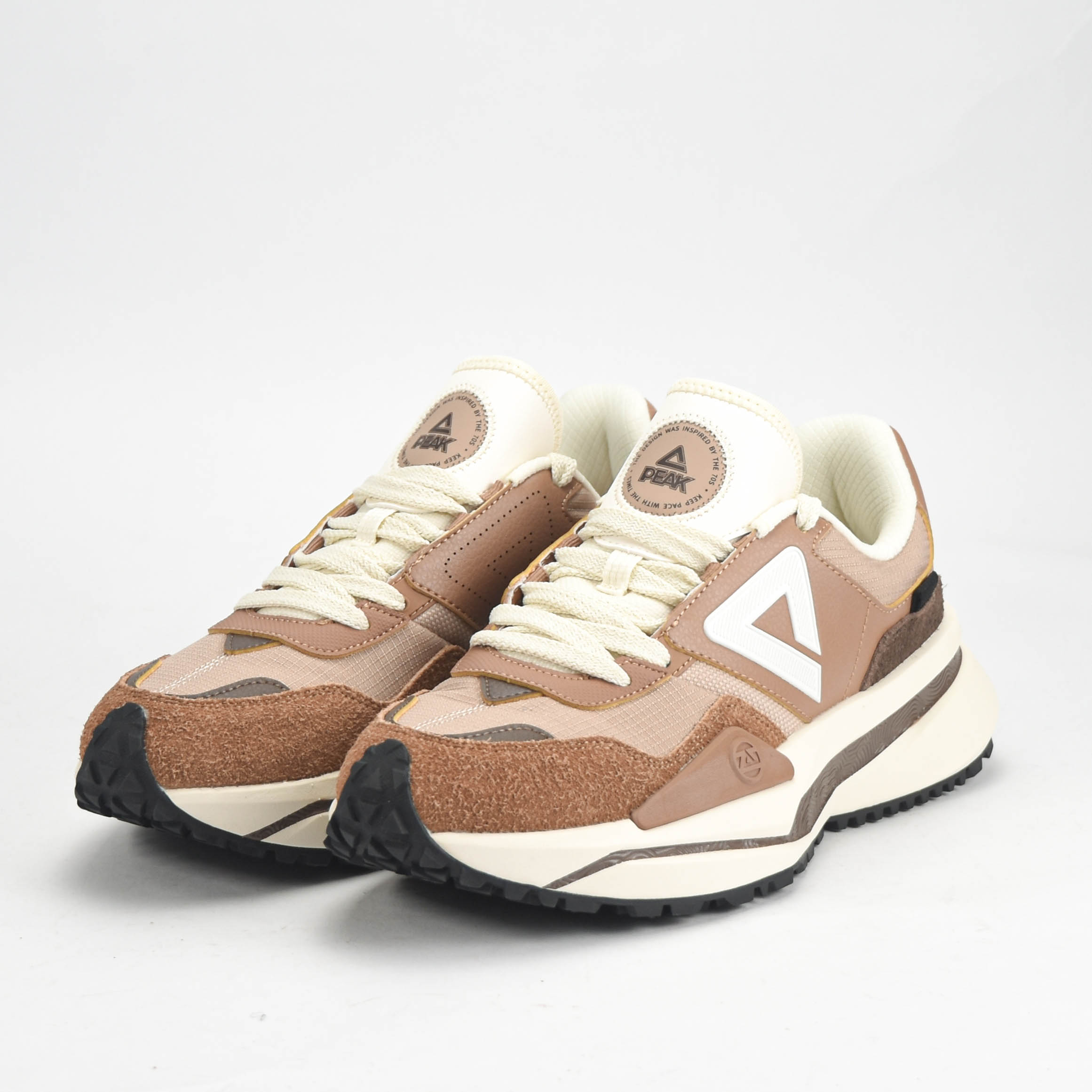 Taichi Retro Casual M