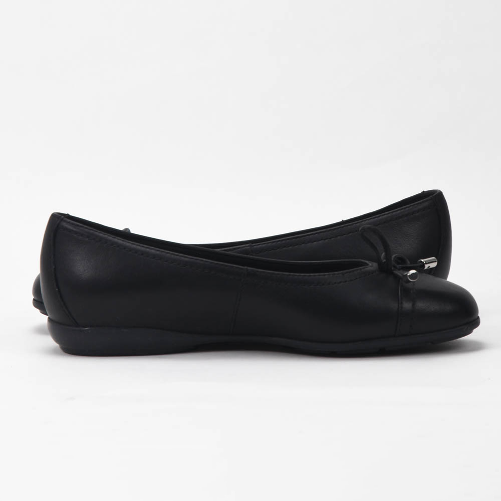 Asheely Ballet Flats