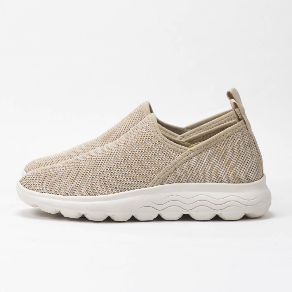 Spherica Slip-On