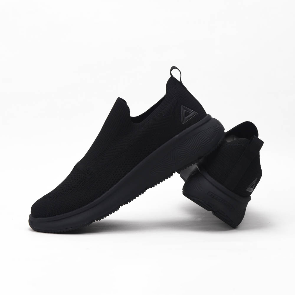 Taichi Slip On