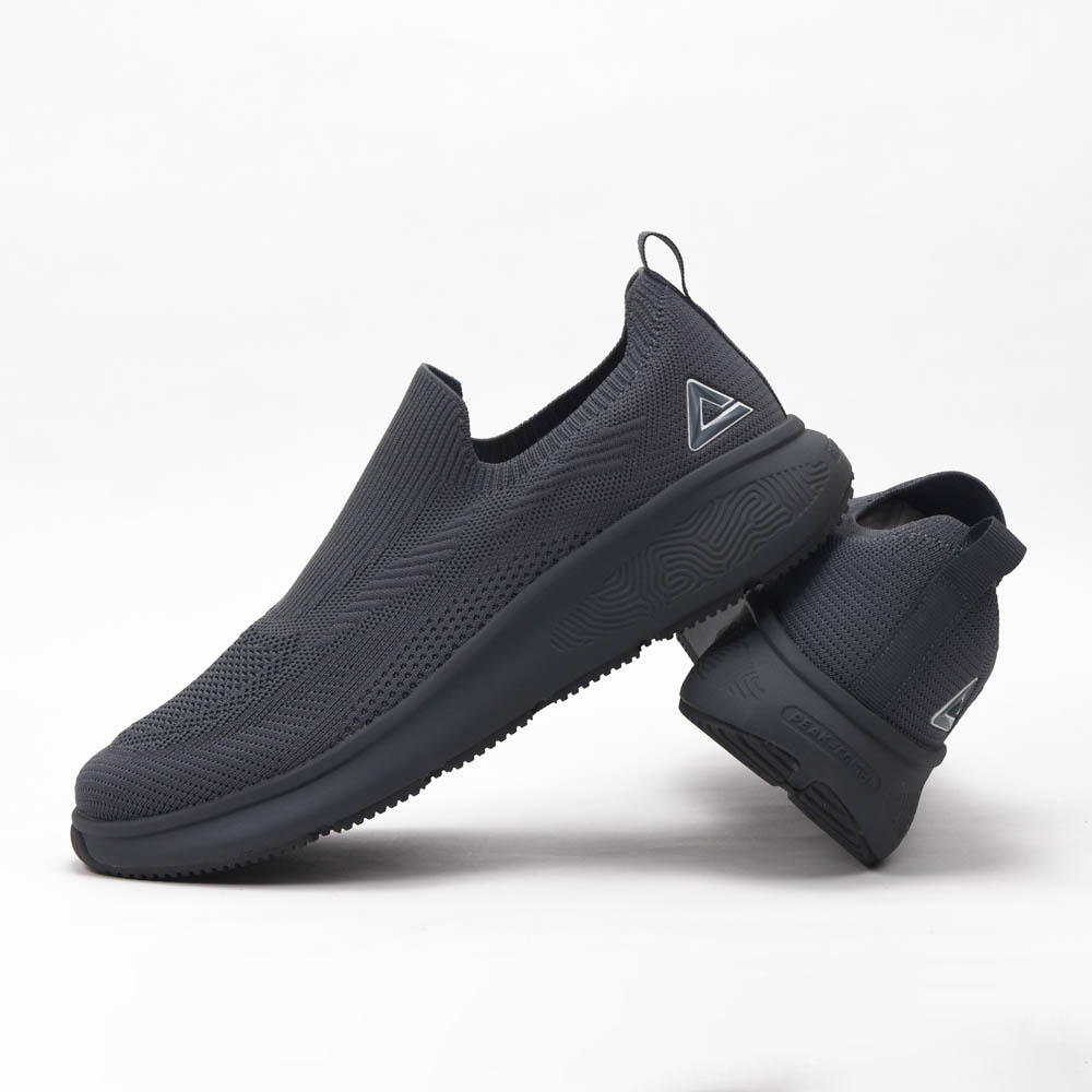 Taichi Slip On