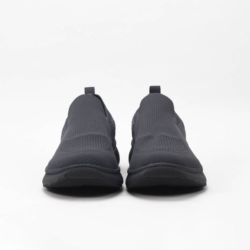 Taichi Slip On