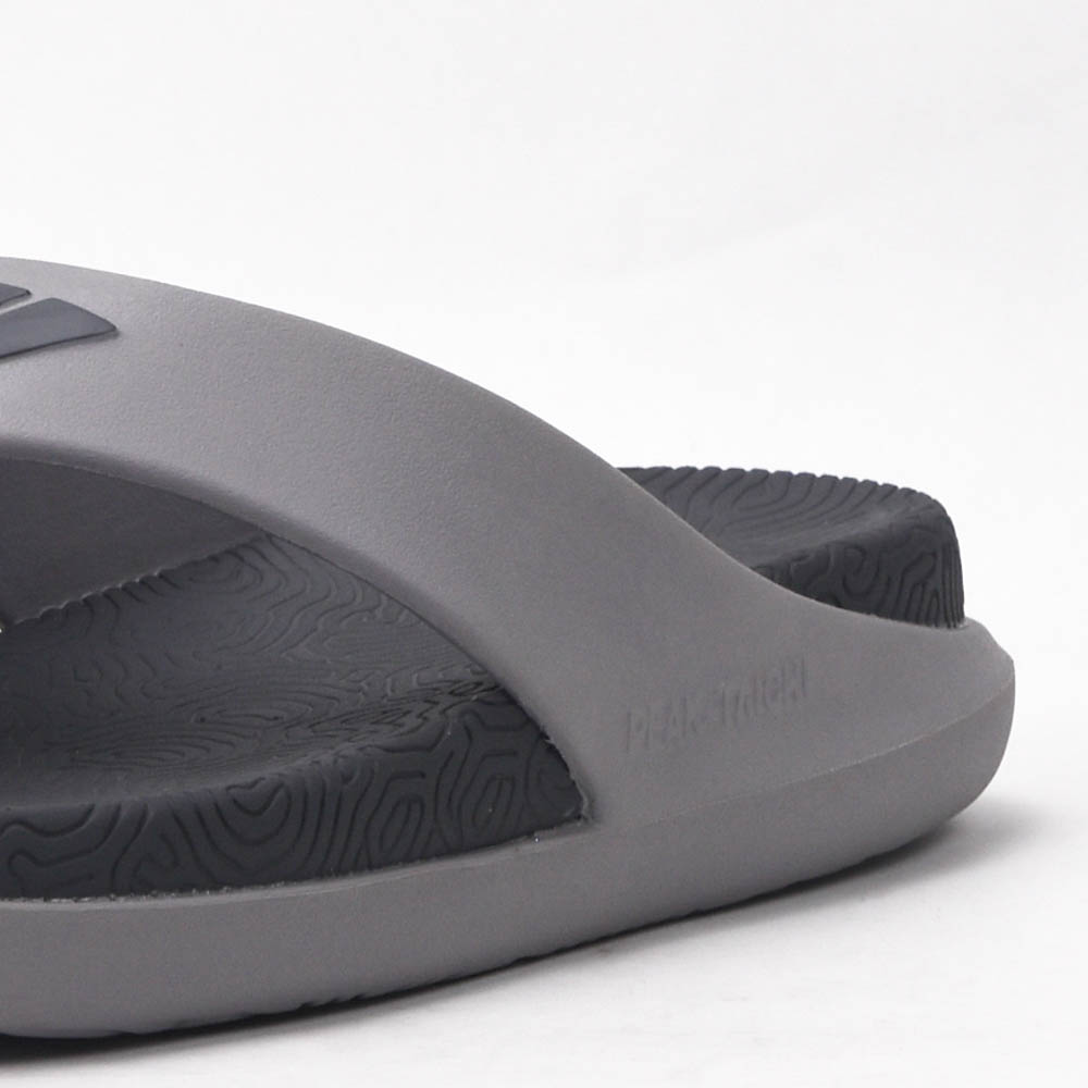 Taichi Flip Flops