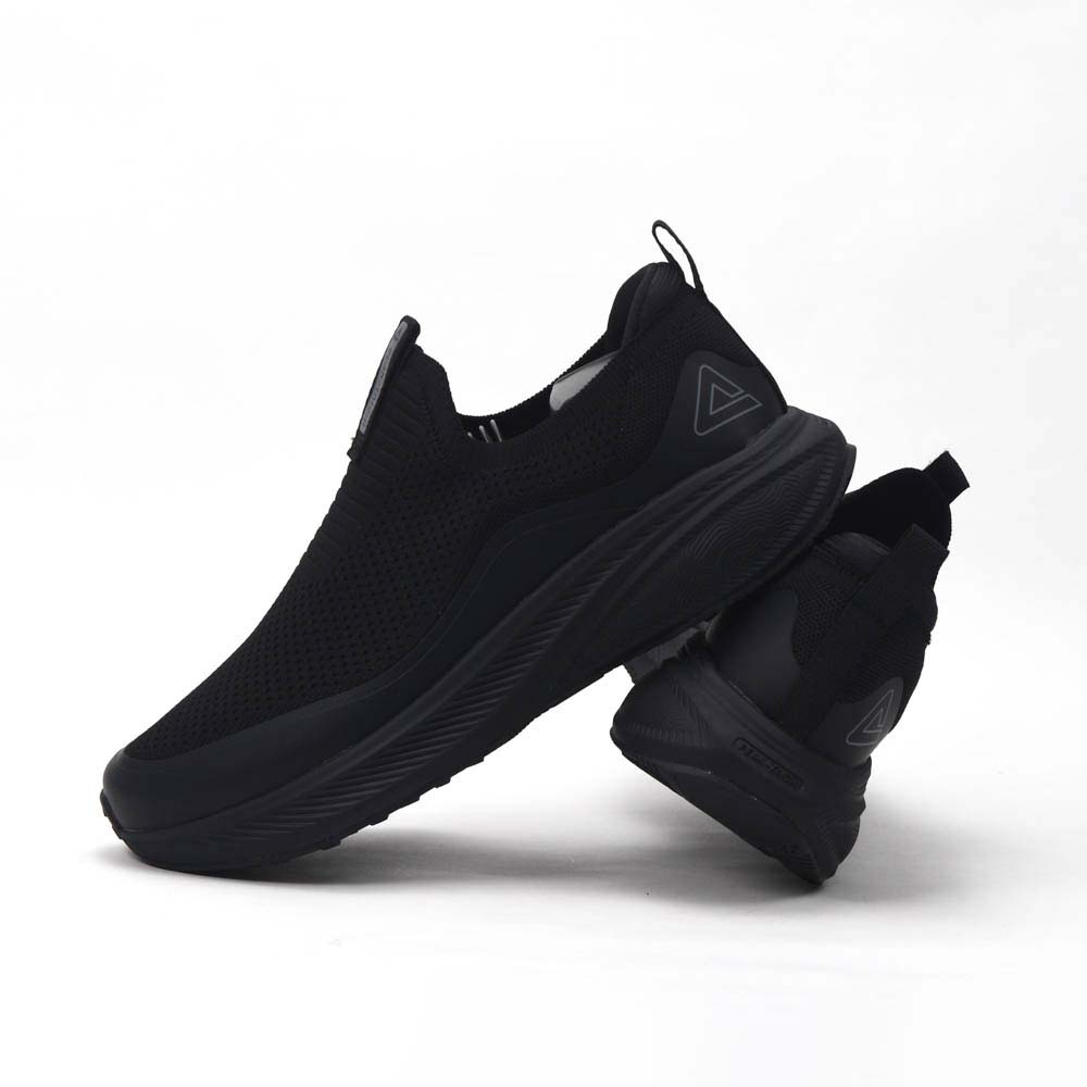 Taichi Casual Slip-On