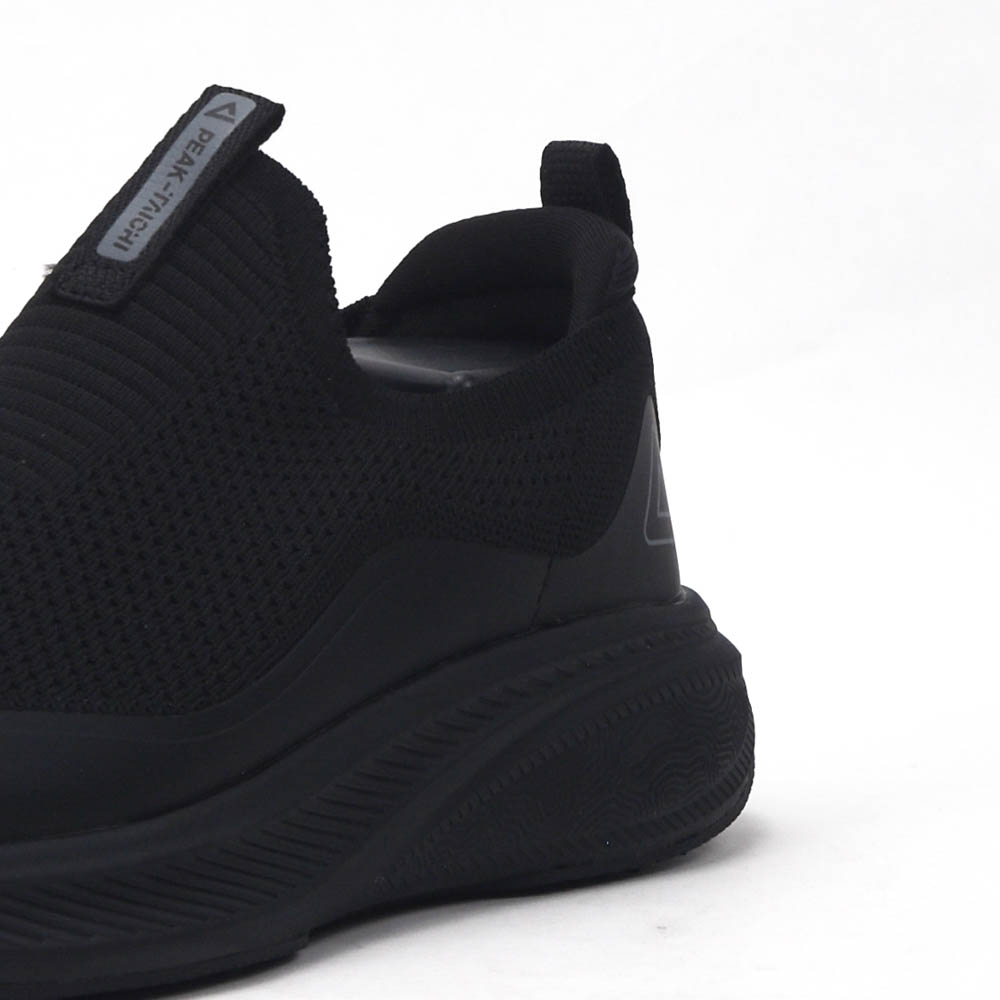 Taichi Casual Slip-On
