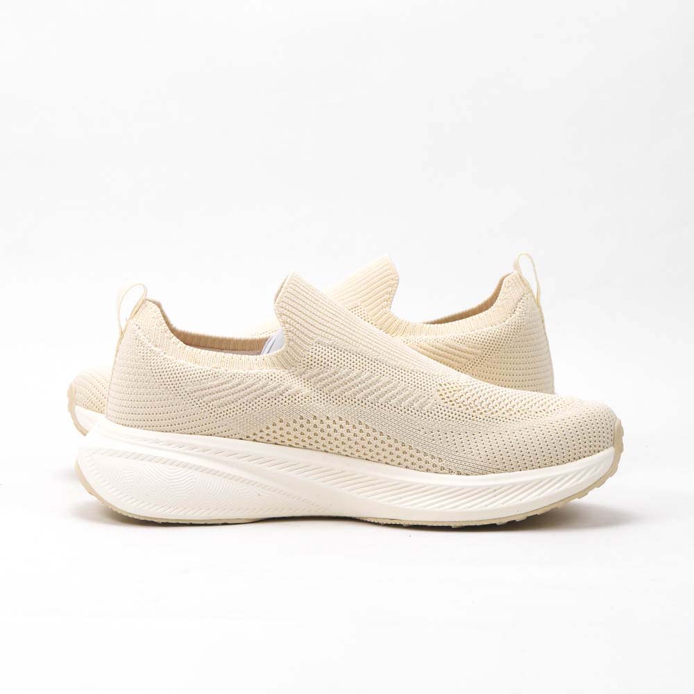 Taichi Casual Slip-On W