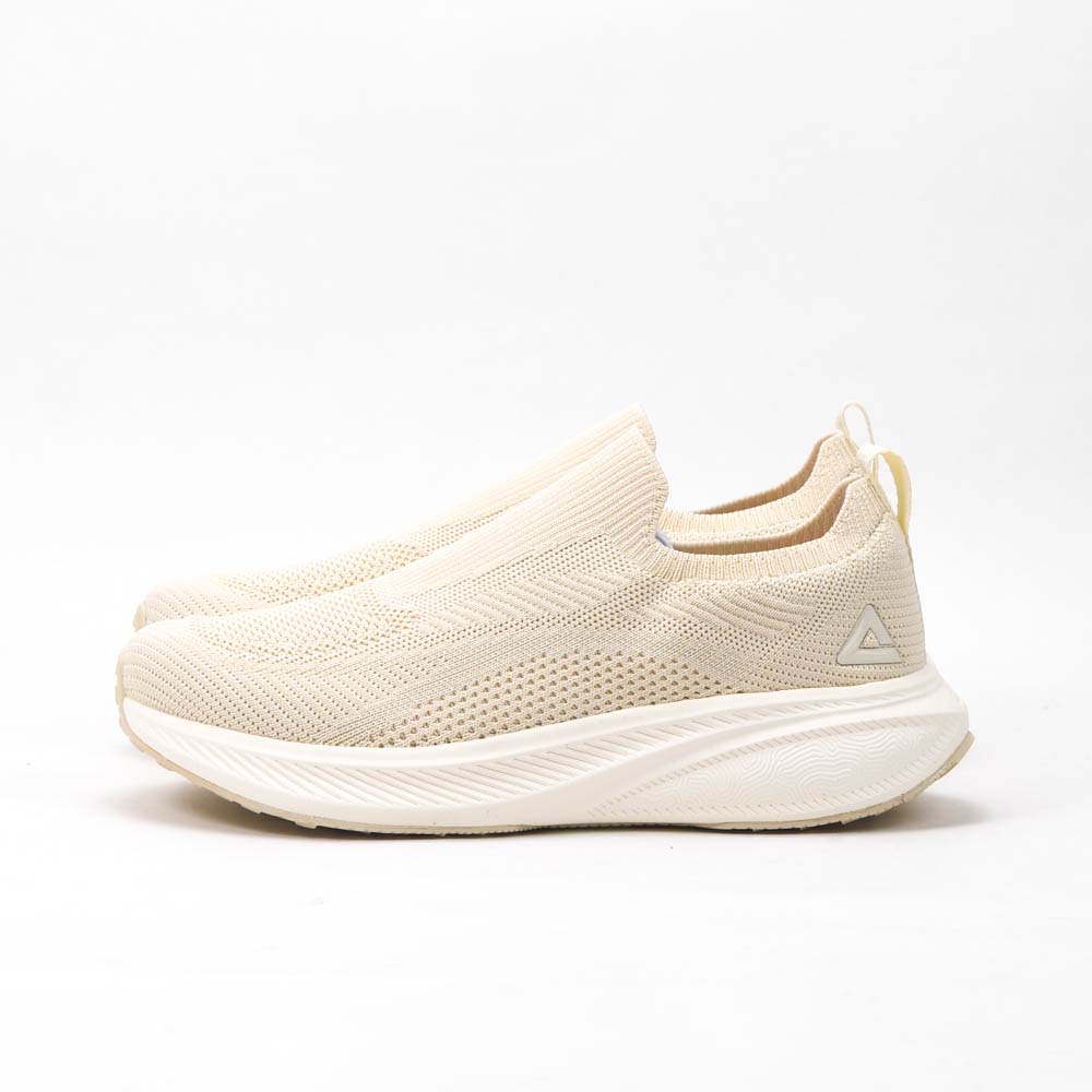 Taichi Casual Slip-On W