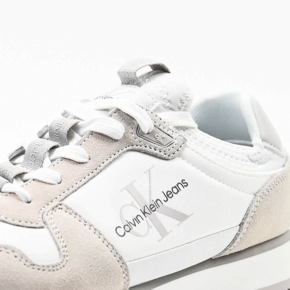 Retro Runner Laceup Refl