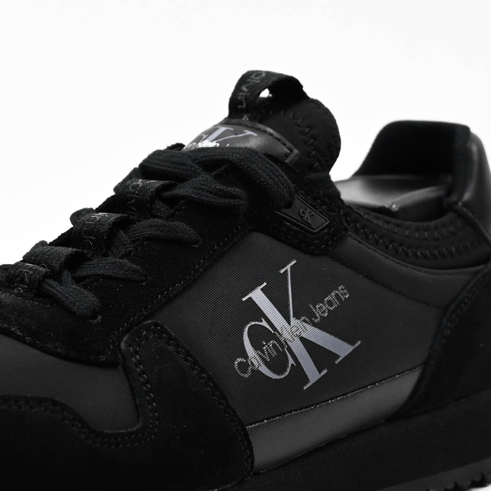 Retro Runner Laceup Refl